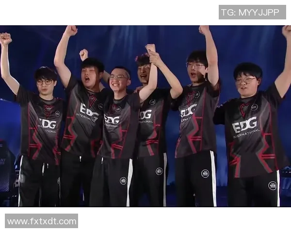 EDG在世界大师赛中的战术表现分析与精彩瞬间回顾